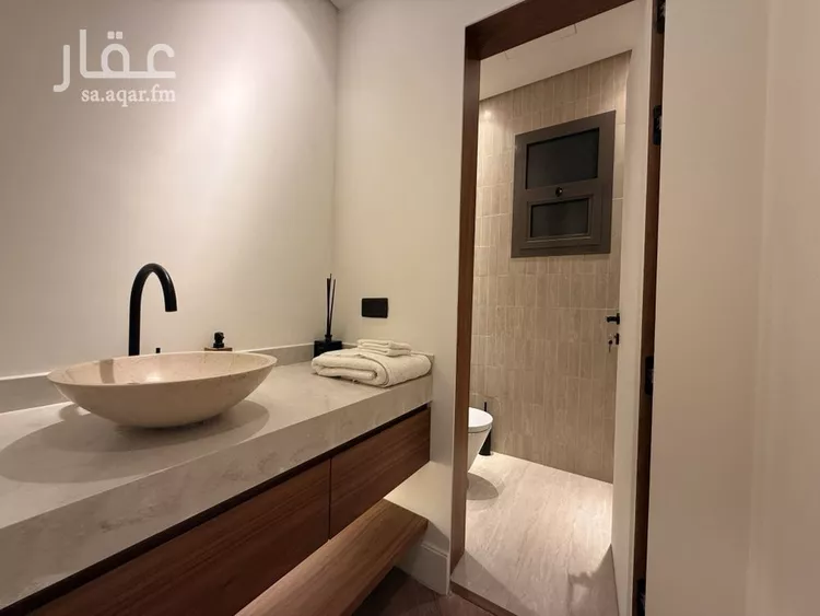 فيلا للإيجار في شارع الملك فهد , حي الرحمانية, مدينة الرياض, منطقة الرياض صورة 5