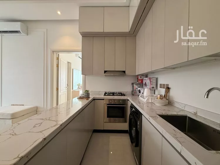 شقة للإيجار في شارع الخرمه, حي الورود, مدينة الرياض, منطقة الرياض صورة 3