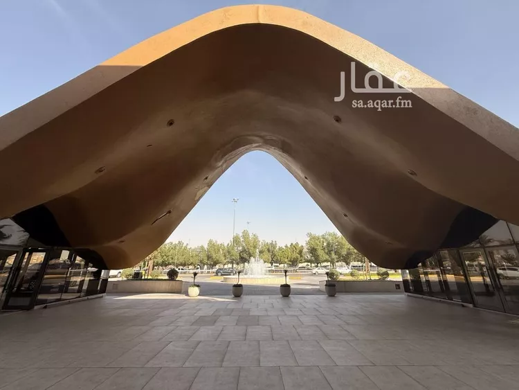 فيلا للإيجار في شارع الملك فهد , حي الرحمانية, مدينة الرياض, منطقة الرياض صورة 2