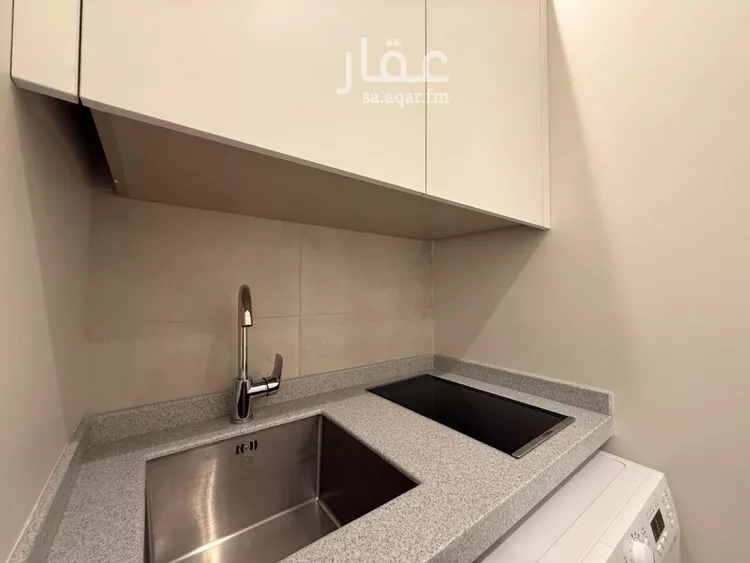 شقة للإيجار في شارع العليا, حي الورود, مدينة الرياض, منطقة الرياض صورة 4