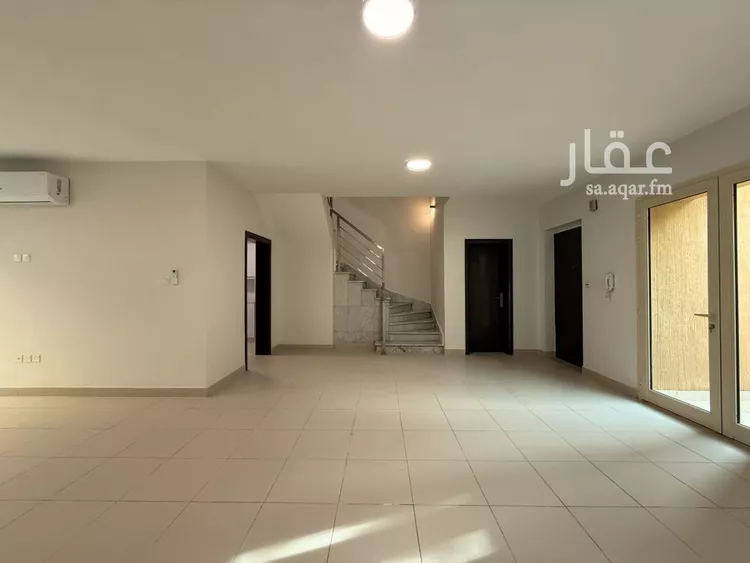 فيلا للإيجار في شارع عبدالرحمن الناصري, حي المؤتمرات, مدينة الرياض, منطقة الرياض صورة 5