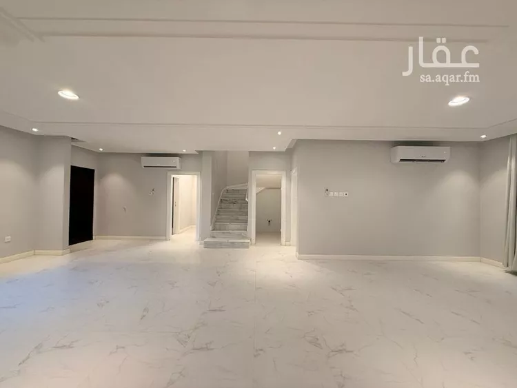 فيلا للإيجار في شارع وادي الأبطن, حي النخيل, مدينة الرياض, منطقة الرياض صورة 5