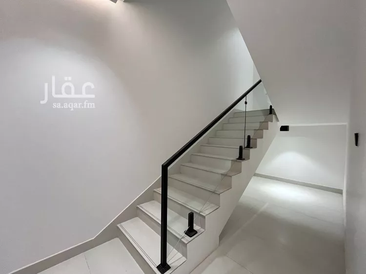 فيلا للإيجار في شارع رقم 165, حي الملقا, مدينة الرياض, منطقة الرياض صورة 3