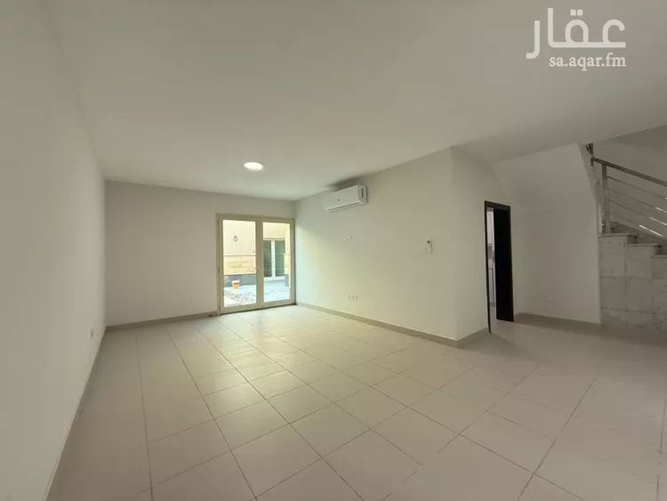 فيلا للإيجار في شارع عبدالرحمن الناصري, حي المؤتمرات, مدينة الرياض, منطقة الرياض صورة 4