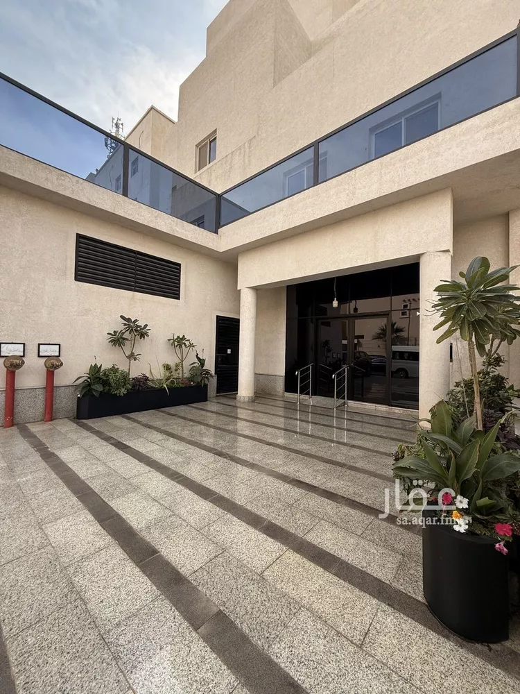 شقة للإيجار في شارع العليا, حي الورود, مدينة الرياض, منطقة الرياض