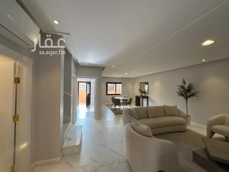 فيلا للإيجار في شارع وادي الأبطن, حي النخيل, مدينة الرياض, منطقة الرياض