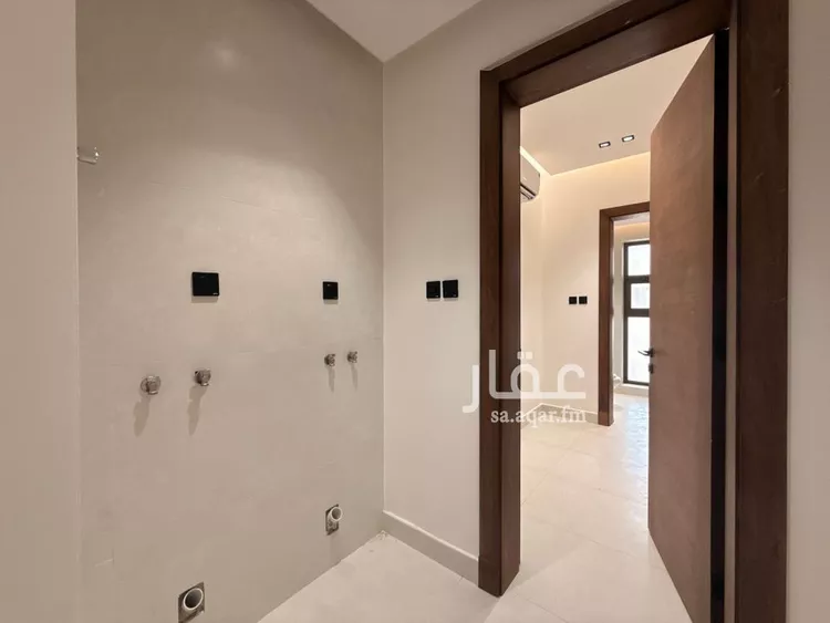 دور للإيجار في شارع رقم 165, حي الملقا, مدينة الرياض, منطقة الرياض 10