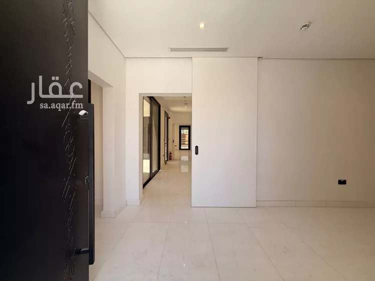فيلا للإيجار في شارع رقم 1006, حي سدرة, مدينة الرياض, منطقة الرياض صورة 2