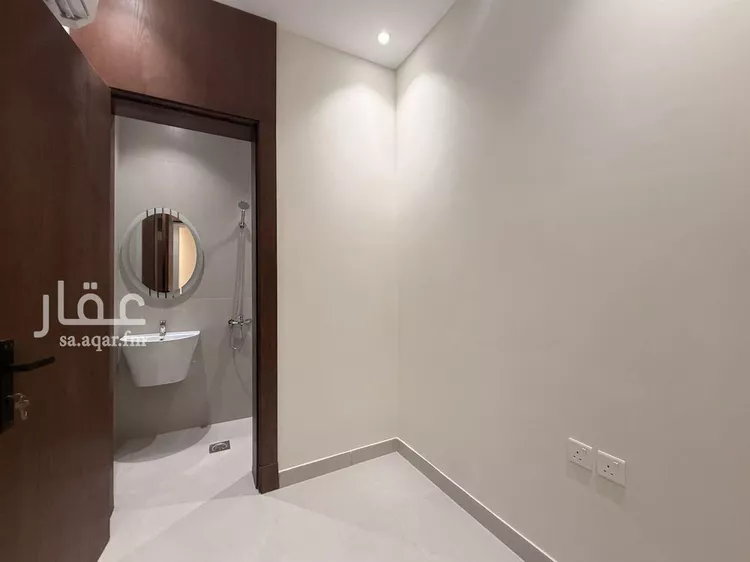 شقة للإيجار في شارع الدهناء, حي الملقا, مدينة الرياض, منطقة الرياض 7