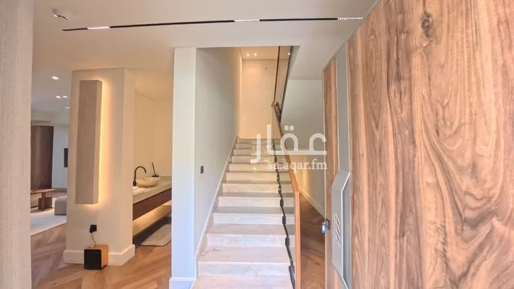 فيلا للإيجار في شارع الملك فهد , حي الرحمانية, مدينة الرياض, منطقة الرياض صورة 2