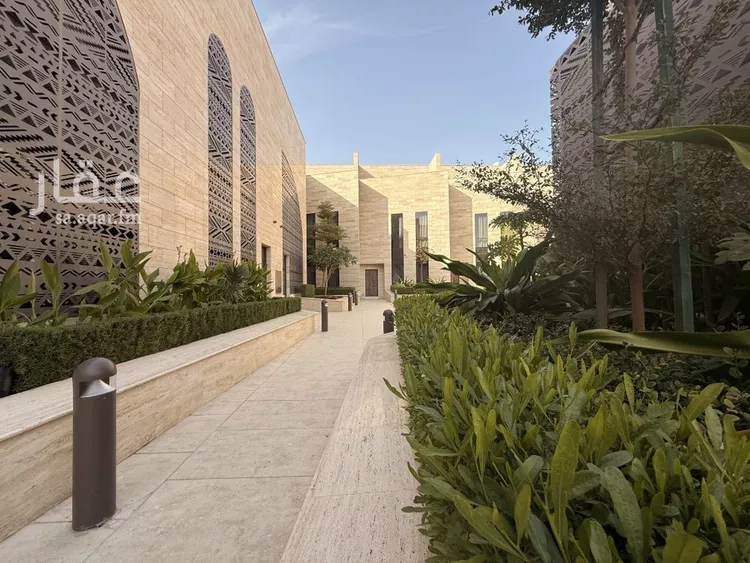 فيلا للإيجار في شارع الملك فهد , حي الرحمانية, مدينة الرياض, منطقة الرياض صورة 3