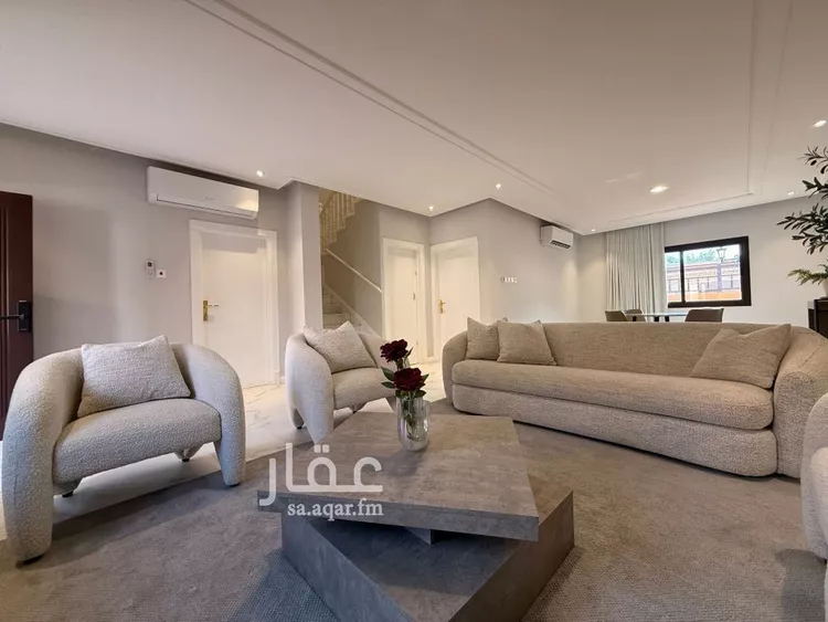 فيلا للإيجار في شارع وادي الأبطن, حي النخيل, مدينة الرياض, منطقة الرياض صورة 3