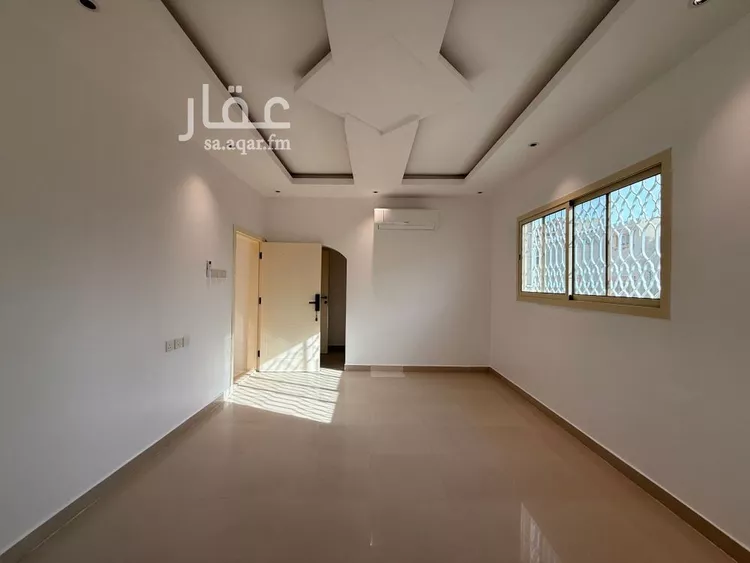 دور للإيجار في شارع العمقة, حي الملك فهد, مدينة الرياض, منطقة الرياض صورة 4