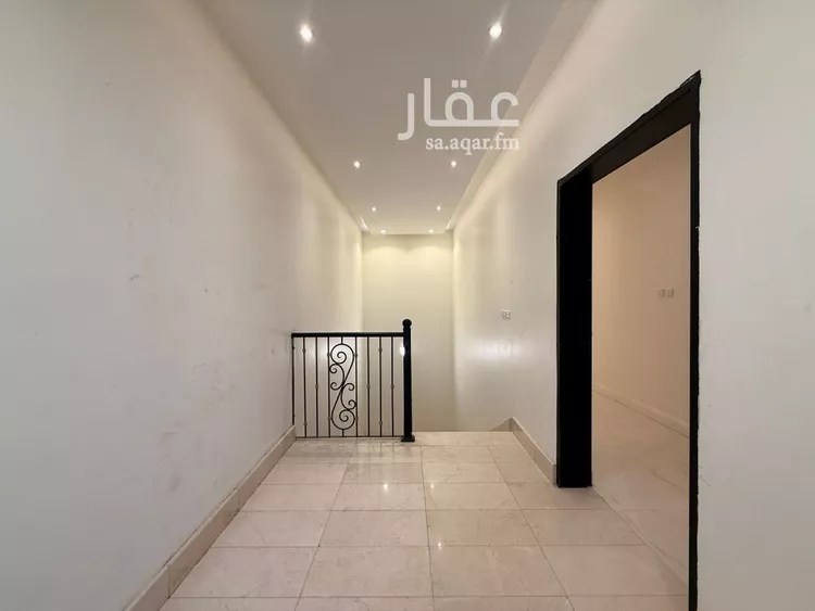 دور للإيجار في شارع الرصيفة, حي الملقا, مدينة الرياض, منطقة الرياض صورة 2
