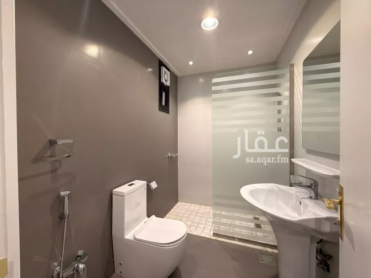 فيلا للإيجار في شارع خبيب بن عدي الأنصاري, حي النخيل, مدينة الرياض, منطقة الرياض 22