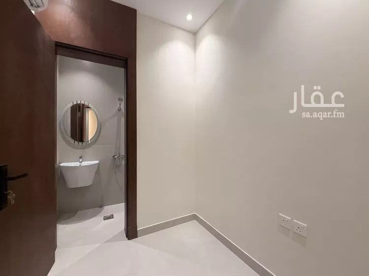 شقة للإيجار في شارع الدهناء, حي الملقا, مدينة الرياض, منطقة الرياض 5
