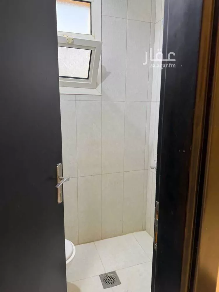 شقة للإيجار في شارع إبراهيم الكتبي, حي عرقة, مدينة الرياض, منطقة الرياض صورة 4