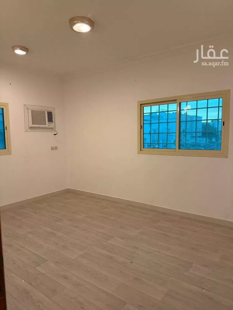 Floor for Rent in Riyadh Irqah 7