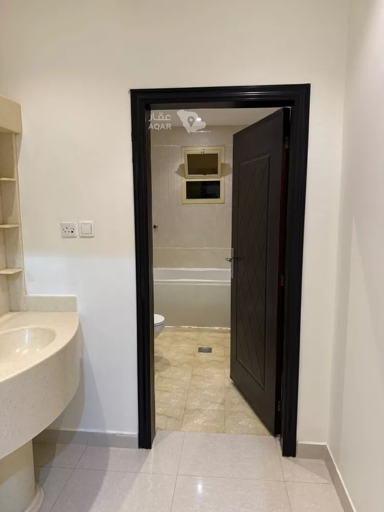 Floor for Rent in Riyadh Irqah 11
