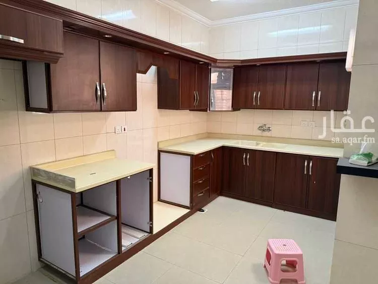 شقة للإيجار في شارع محمد بن ناصر المبارك, حي عرقة, مدينة الرياض, منطقة الرياض صورة 3