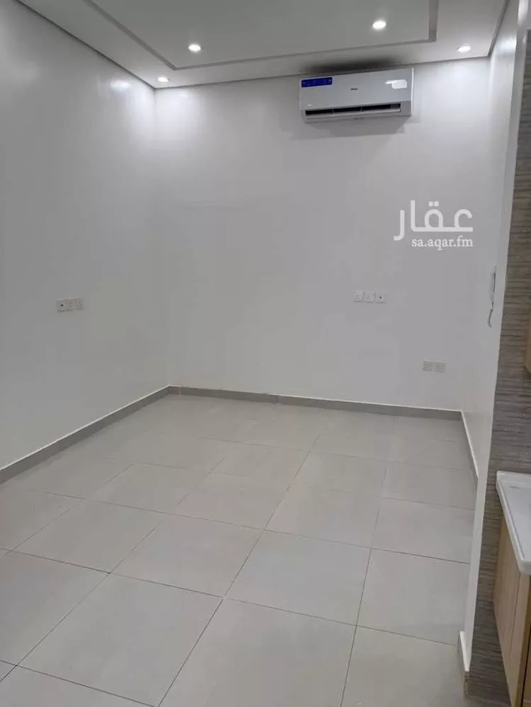 شقة للإيجار في شارع بصيرة, حي عرقة, مدينة الرياض, منطقة الرياض صورة 2
