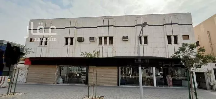 عمارة للبيع في شارع المدينة, حي السويدي الغربي, مدينة الرياض, منطقة الرياض