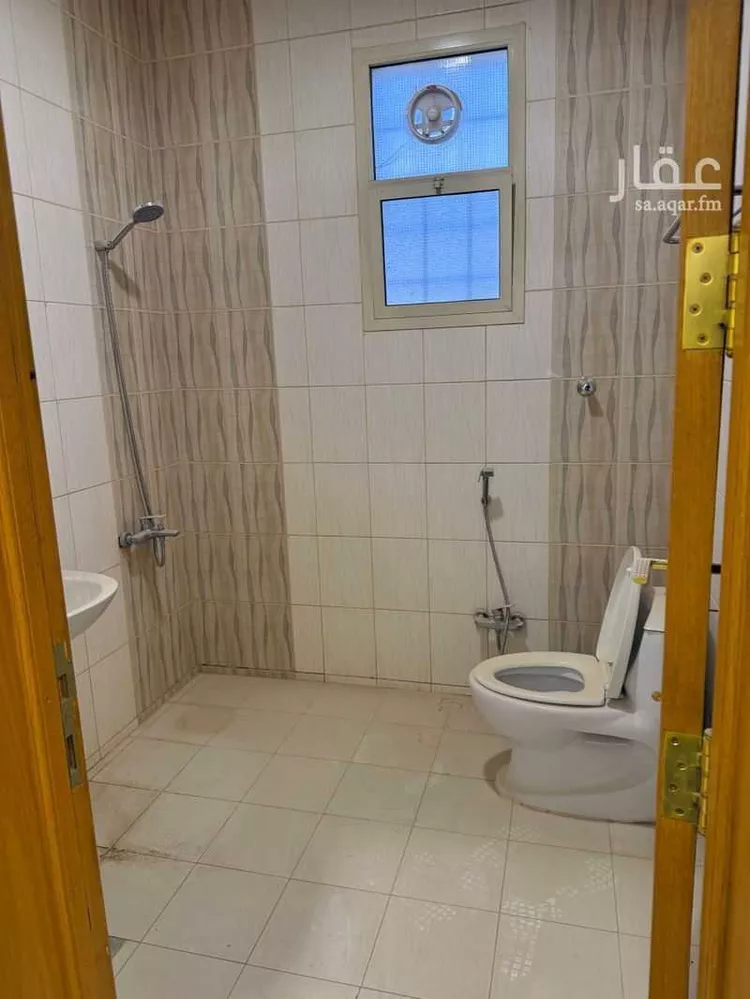 Floor for Rent in Riyadh Irqah 6