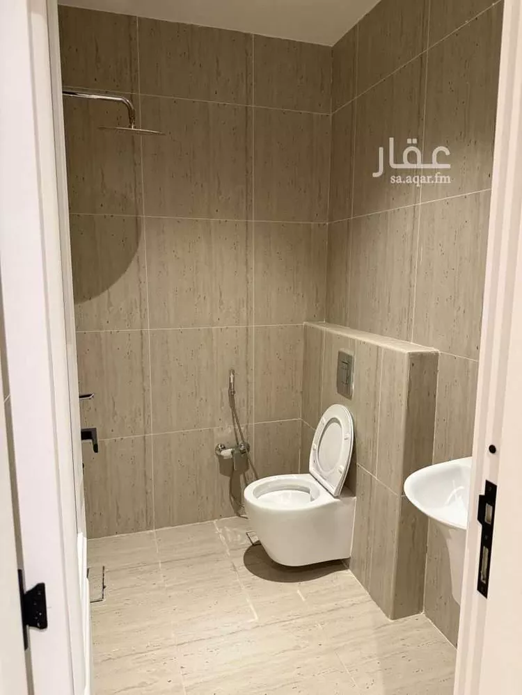 شقة للإيجار في شارع محمد بن ناصر المبارك, حي عرقة, مدينة الرياض, منطقة الرياض صورة 2