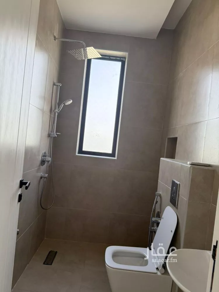شقة للبيع في شارع عبدالرحمن بن خميس, حي العارض, مدينة الرياض, منطقة الرياض صورة 3
