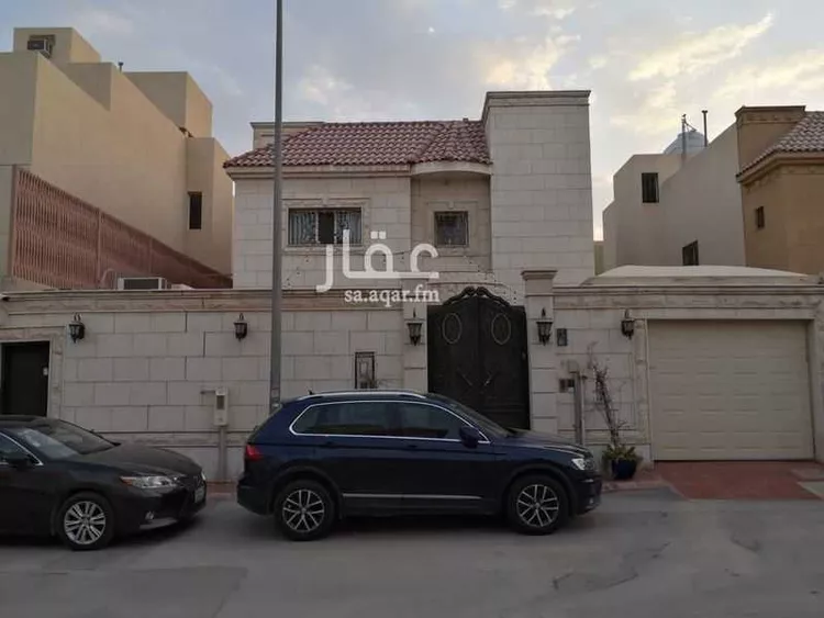 فيلا للبيع في شارع الشاطئ, حي الربيع, مدينة الرياض, منطقة الرياض