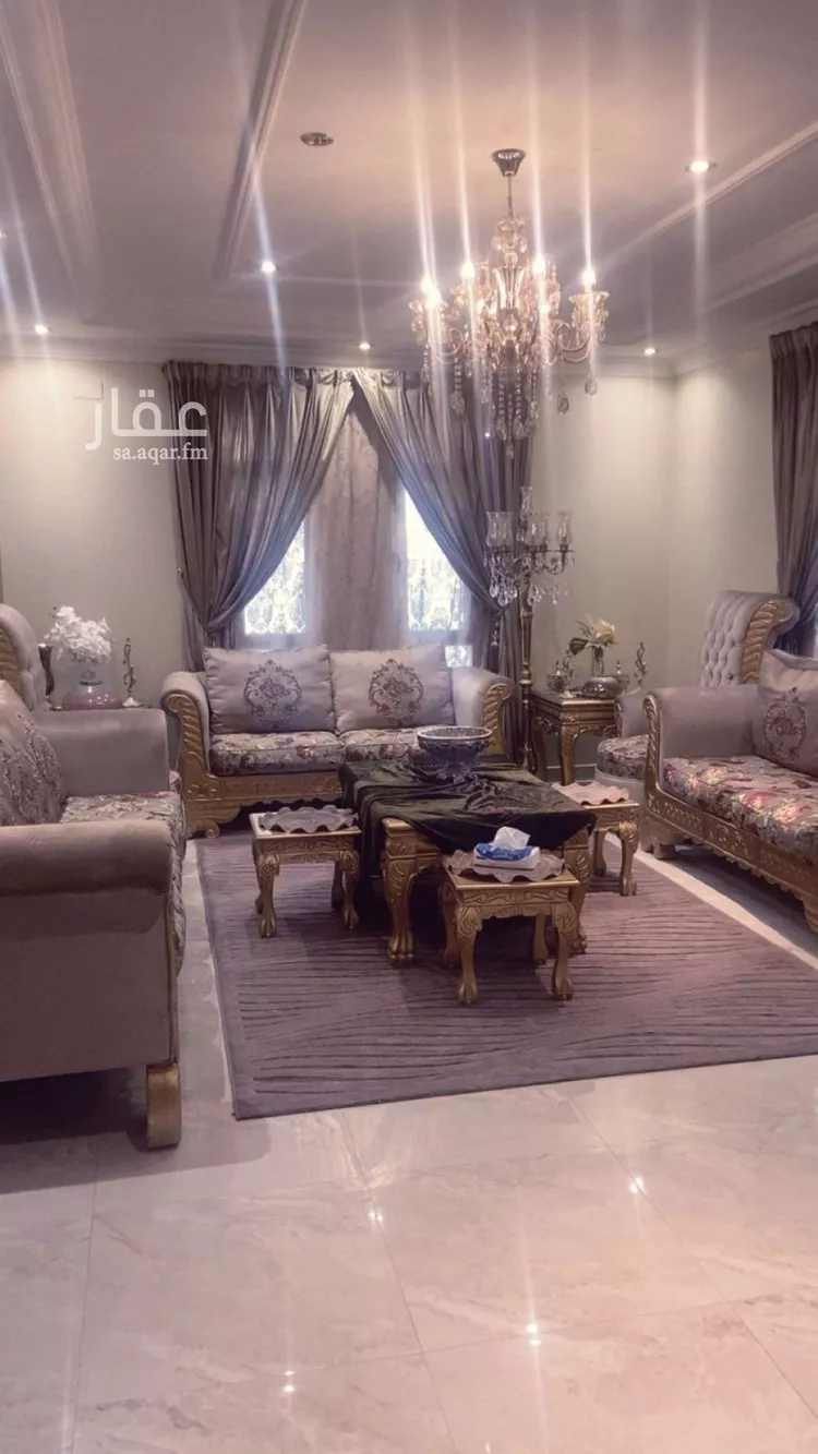 فيلا للبيع في شارع الحكم بن نافع, حي الروضة, مدينة الرياض, منطقة الرياض صورة 5