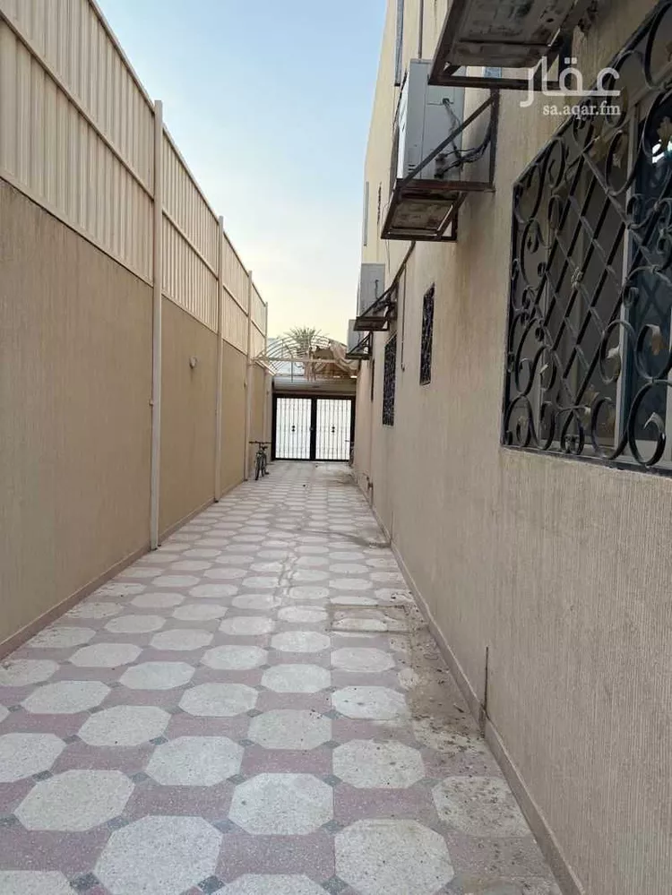 فيلا للإيجار في شارع يحيى بن معين, حي الورود, مدينة الرياض, منطقة الرياض صورة 5