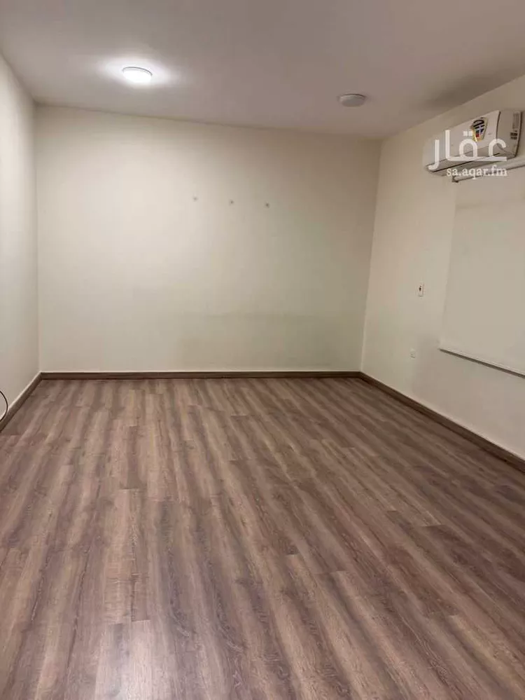 شقة للإيجار في شارع سعيد الأسدي, حي الورود, مدينة الرياض, منطقة الرياض صورة 3