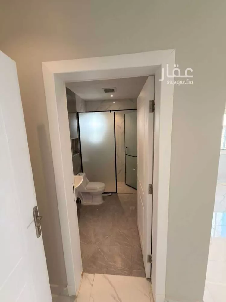 فيلا للإيجار في شارع ابن مطير الحكمي, حي الورود, مدينة الرياض, منطقة الرياض صورة 4