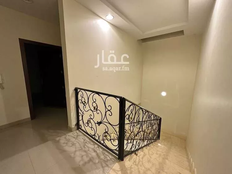 فيلا للإيجار في شارع نبرة, حي المروج, مدينة الرياض, منطقة الرياض صورة 3