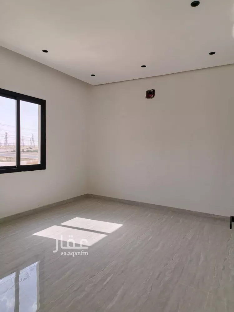 فيلا للبيع في شارع عثمان ابن الخطيب, حي ضاحية الملك فهد, مدينة الدمام, المنطقة الشرقية 16