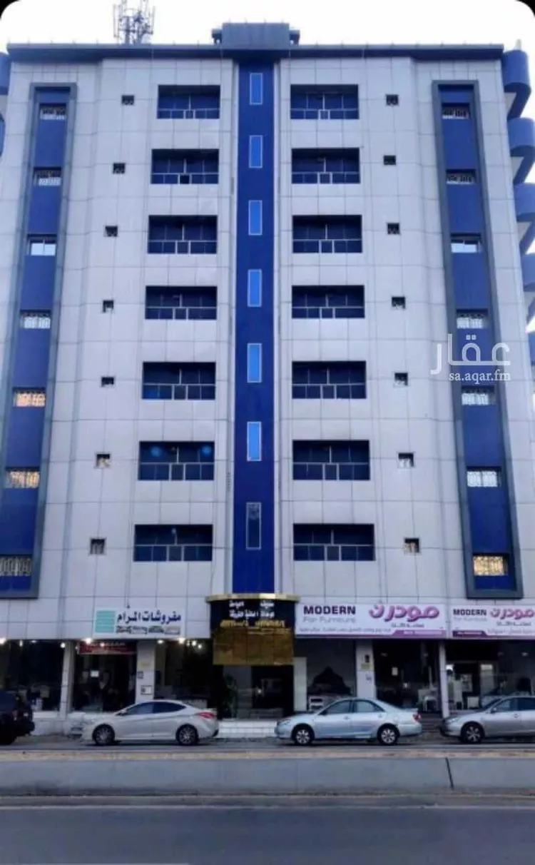 عمارة للإيجار في شارع طريق الملك عبدالعزيز, حي الحجاز, مدينة الباحة, منطقة الباحة
