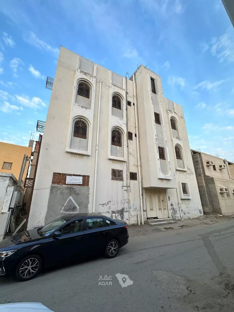 Building for Sale in Baish ALKHALIDIYA DIST