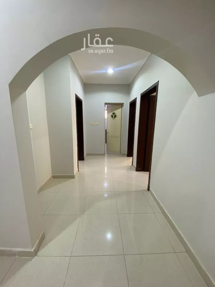 شقة للإيجار في شارع ابن حبيب, حي الحزام الذهبي, مدينة الاحساء, المنطقة الشرقية صورة 3