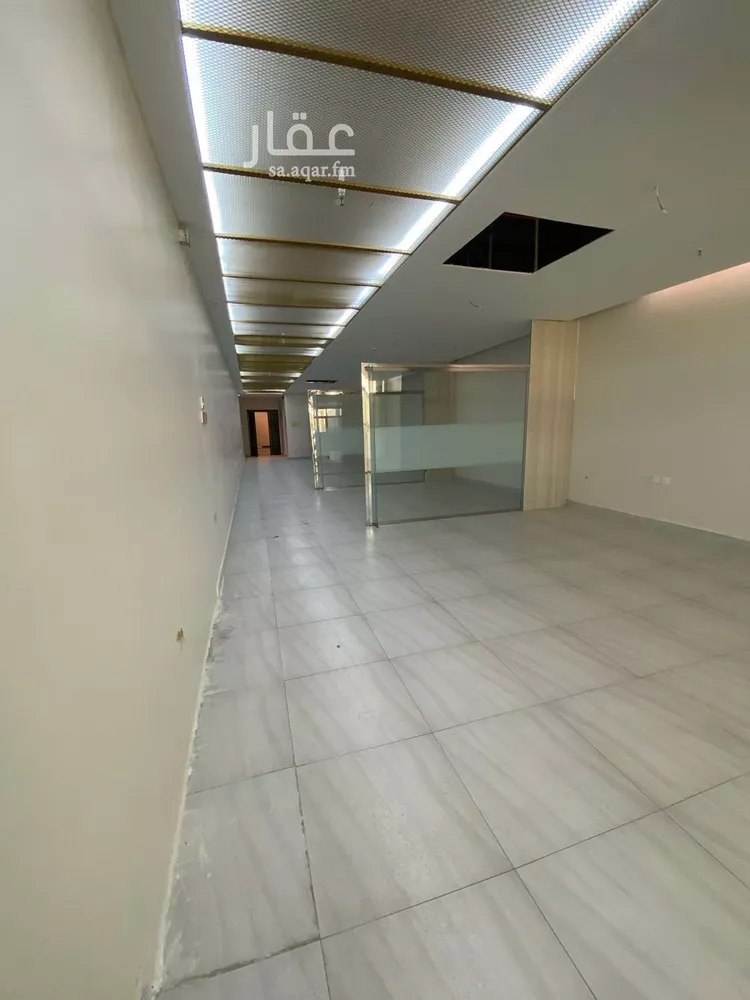 مكتب تجاري للإيجار في شارع طريق عين نجم, حي السلام الثاني, مدينة الاحساء, المنطقة الشرقية صورة 2