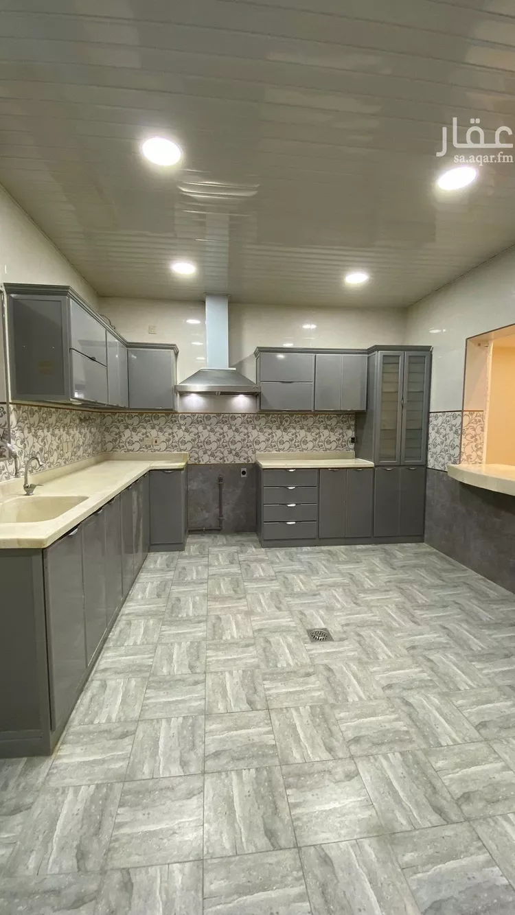 شقة للإيجار في شارع الامير حمود بن عبدالعزيز, حي السلام الأول, مدينة الاحساء, المنطقة الشرقية صورة 2