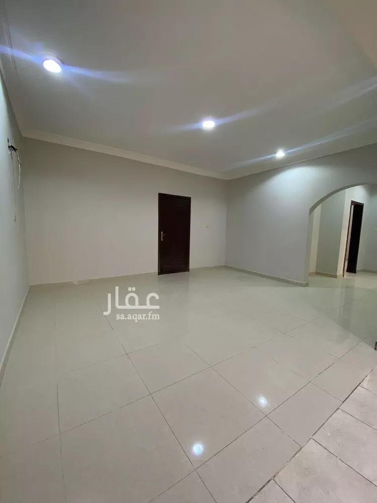 شقة للإيجار في شارع ابن حبيب, حي الحزام الذهبي, مدينة الاحساء, المنطقة الشرقية