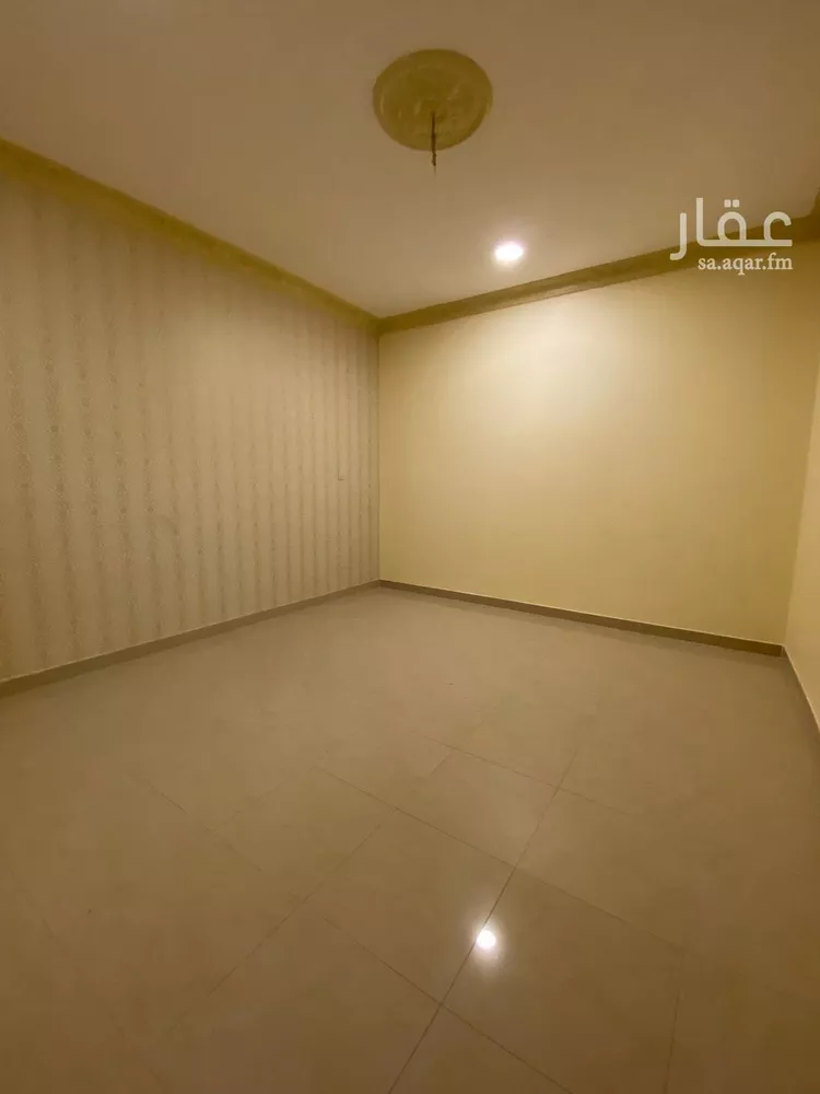 شقة للإيجار في شارع عبيد الله بن ابي يزيد, حي محاسن الأول, مدينة الاحساء, المنطقة الشرقية