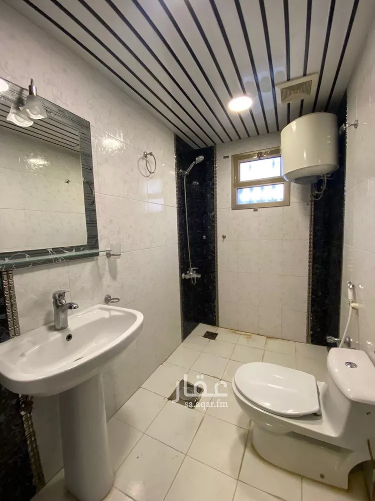 شقة للإيجار في شارع عبد الملك بن العباس, حي محاسن الأول, مدينة الاحساء, المنطقة الشرقية صورة 4