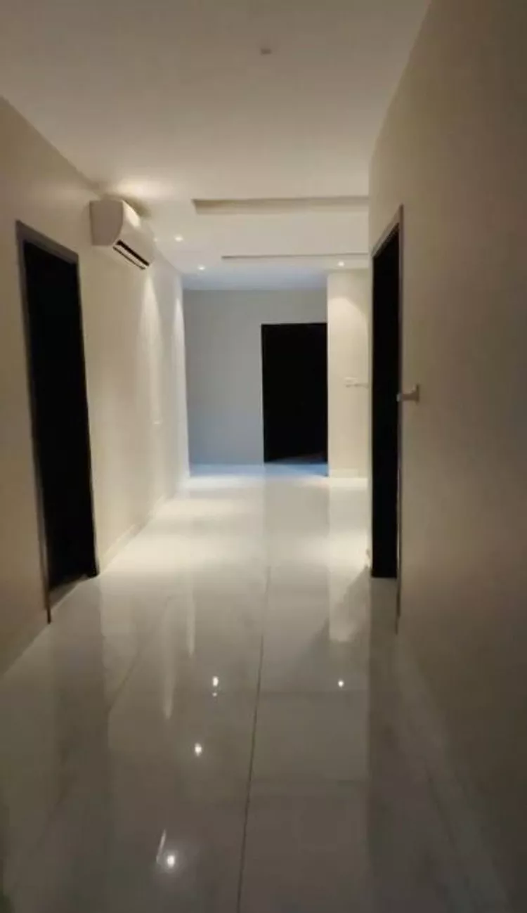 شقة للإيجار في شارع اسامة م, حي الواحة, مدينة جدة, منطقة مكة المكرمة صورة 5