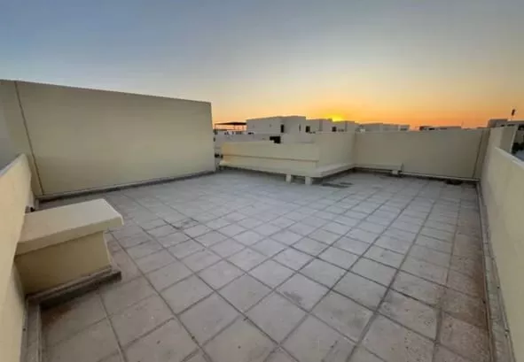 فيلا للإيجار في شارع رقم 2072, حي سدرة, مدينة الرياض, منطقة الرياض 6