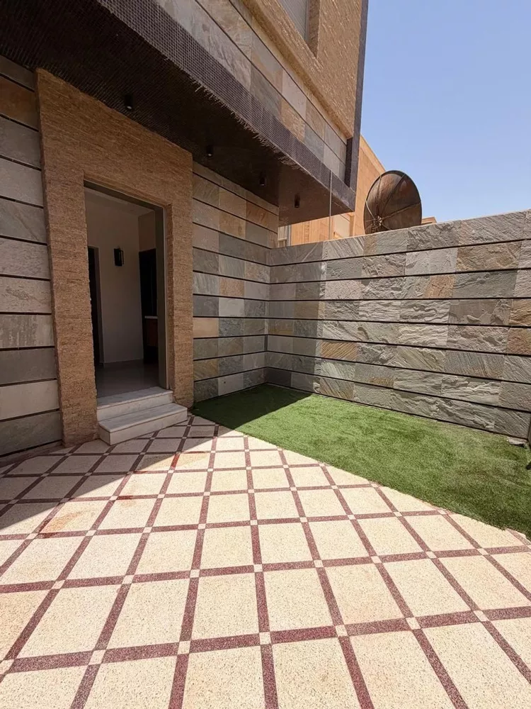 Floor for Rent in Riyadh Al Yasmin صورة 2