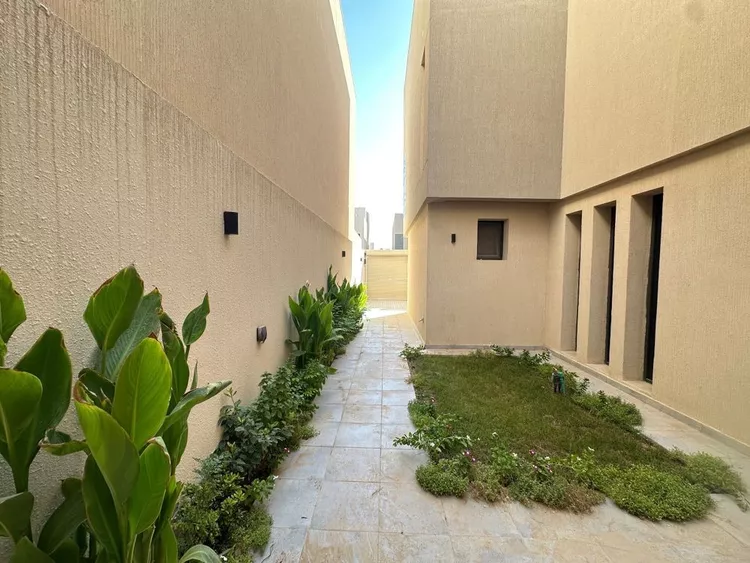 فيلا للإيجار في شارع شهيد الدين ثم الوطن زيد بن علي, حي النرجس, مدينة الرياض, منطقة الرياض صورة 2