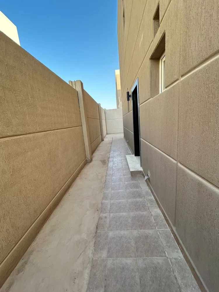 فيلا للإيجار في شارع فضالة بن جواس, حي مطار الملك خالد الدولي, مدينة الرياض, منطقة الرياض صورة 5