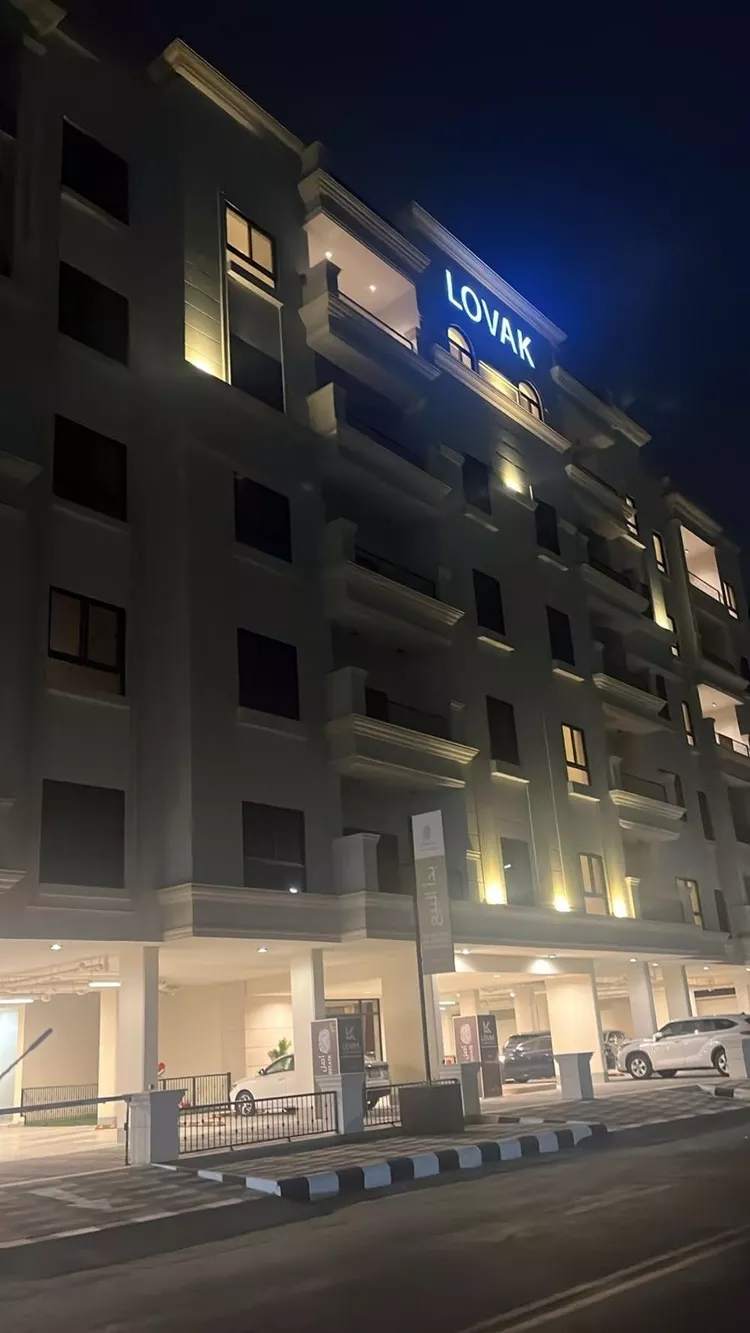 شقة للإيجار في شارع الالمعي, حي البندرية, مدينة الخبر, المنطقة الشرقية 7
